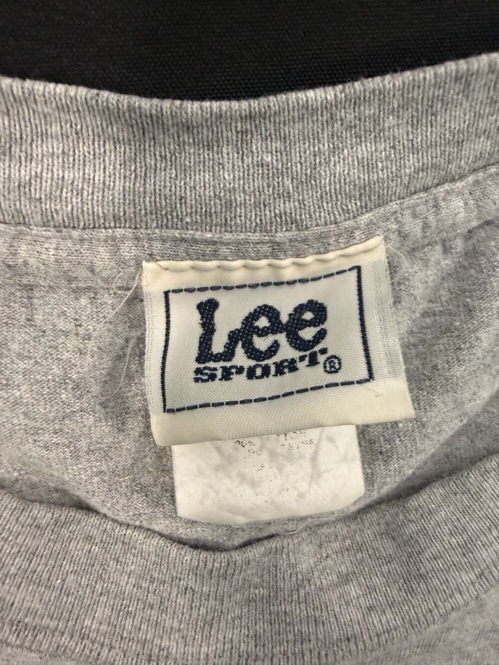 No size tag looks like a Medium Vintage Lee Sport Detroit Tigers MLB Gray Graphi